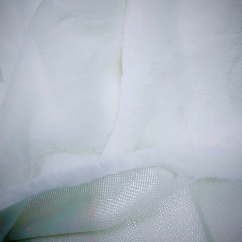 Good,White Rabbit Faux Fur Fab - Winter Clothing Material 评论和价格
