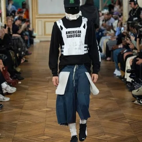 Sabotage Hoodies Grunge Parody - Winter Clothing Ideas For Women 评论和价格