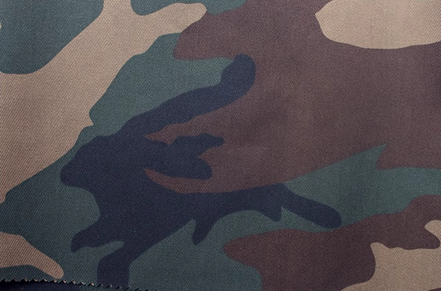 Green Camouflage 65% Polyester - Winter Clothing Material 评论和价格